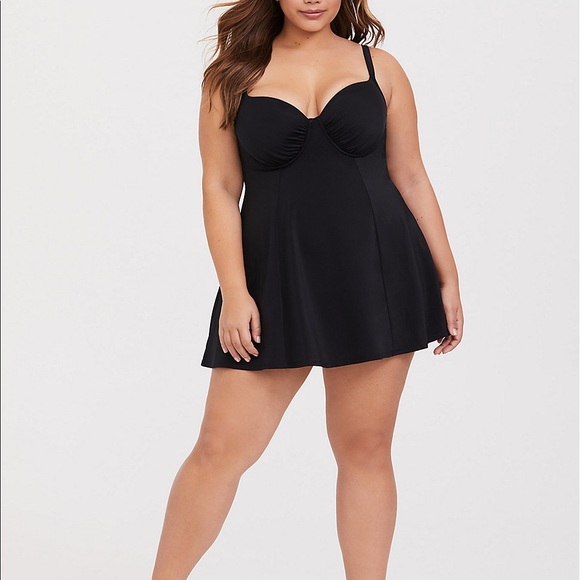 💕SOLD💕 Torrid Black One Piece Swim Dress sz 3x - Picture 2 of 4
